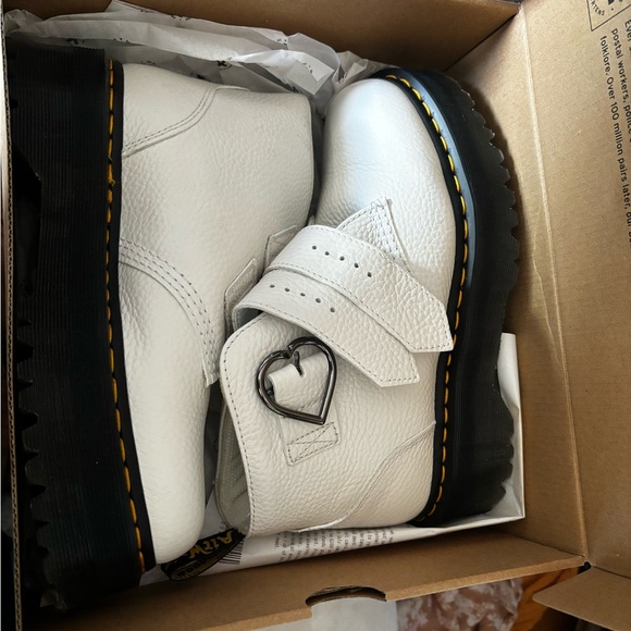 DEVON HEART LEATHER PLATFORM BOOTS - Picture 4 of 4